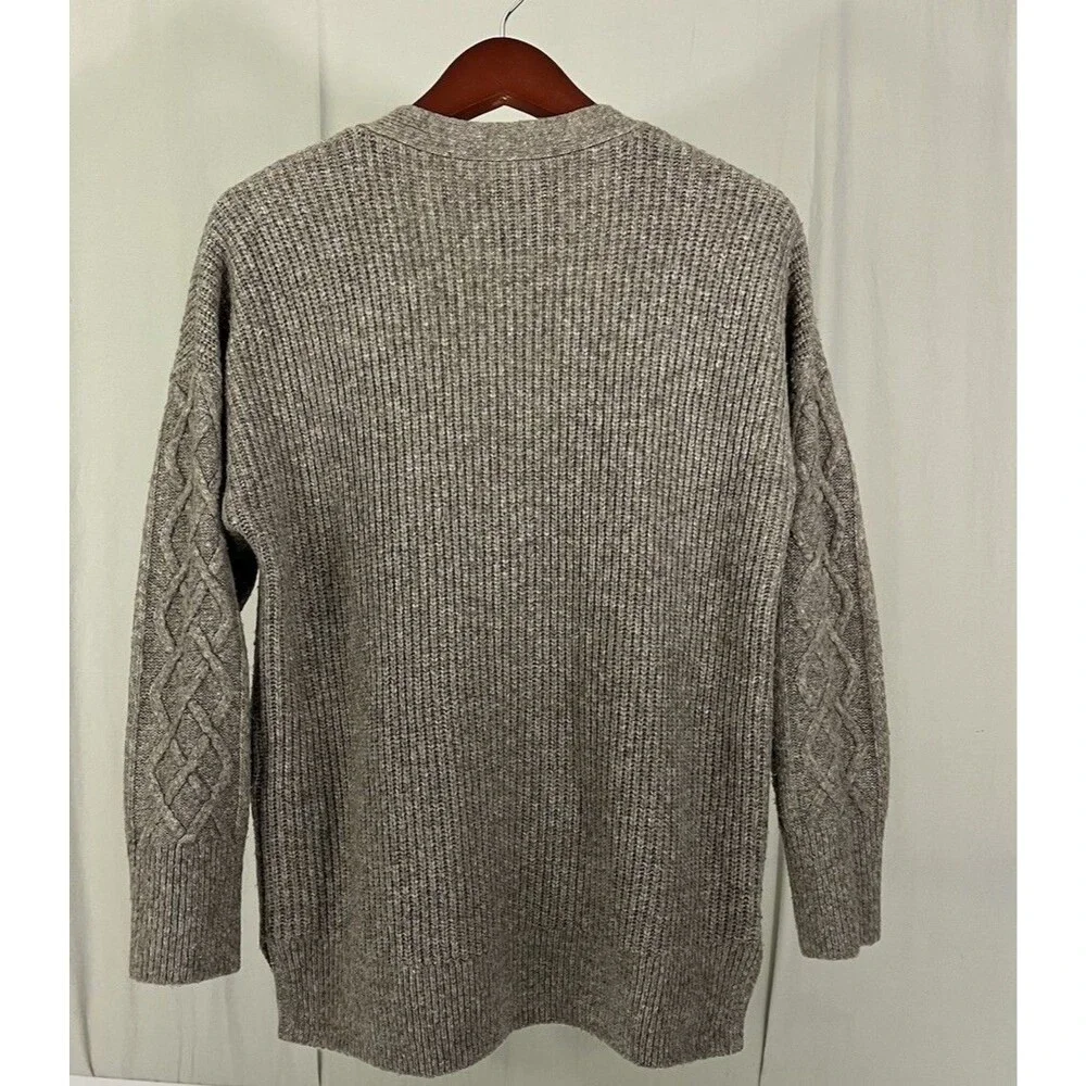 Abercrombie Fitch Cardigan Sweater Women’s M Brown Knit Cable Light Academia - Picture 2 of 9
